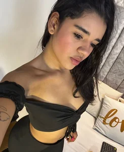 Miagomezx 🖤 Temptation in every detail. Pic