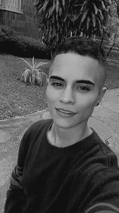 Liiamthompsonの❤😗の 3 枚の写真