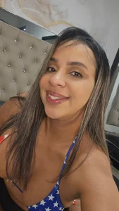 ❤️🤍💙 de ainaah_  photos