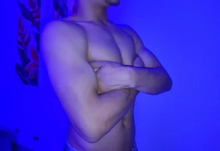 Andy_Sam_ Public Pic
