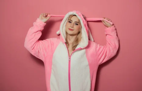 ChloeLaurentt Too Pink to Be Innocent Pic 3