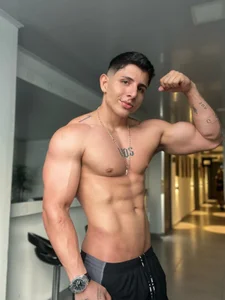 Johan_Williams_07 BODY HOT 2025 صورة واحدة|Johan_Williams_07 BODY HOT 2025 صورتان|Johan_Williams_07 BODY HOT 2025  صور|Johan_Williams_07 BODY HOT 2025  صورة