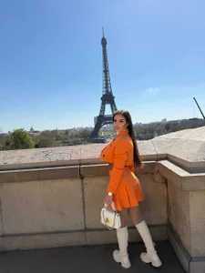 AlmaLuv Paris 🤎 Hình 2