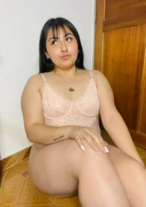 KaroBlush A VERY INNOCENT GIRL💗 Pic 2