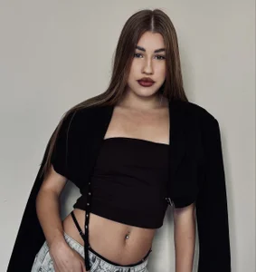 Public od LuxeKittyXO  2 snímek