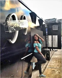 shara_ Public Foto 3