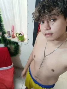 ethan_cortes Public slika 6