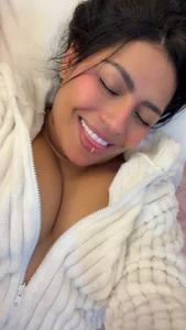 kyana_cream I'm waiting for you in my bed, my love 🔥😈💖 Pic 3