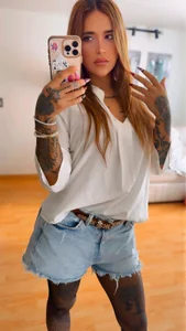 sexy_sofi_ts Public Pic 2