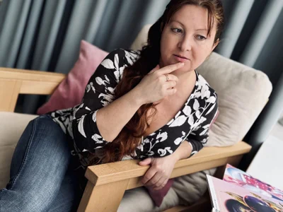 VanessaHotts Secrets of the Night Foto 7