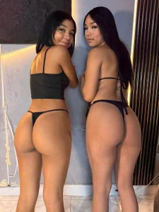 DoublePleasure_x Public Bilde