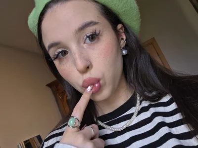 LanaLedger miss croissant🥐 Pic 5
