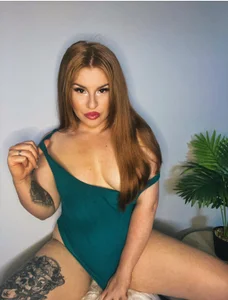 RedFoxQueen Public 圖片