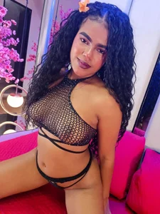 Rosalynrose1 “I love it when you look at me like that…”🥵 Pic 4