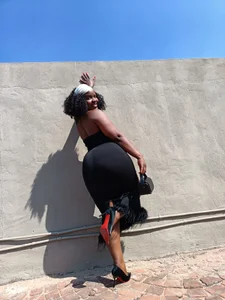 Juicy-luciey Public Pic 6
