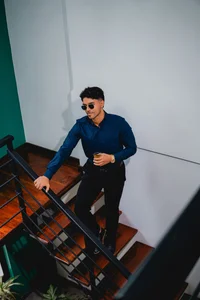 liam_collins21のEleganceの 2枚の写真