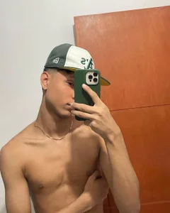 boyswantingplay 👀JOSE SEXY Pic 2