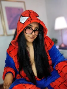valka_collinss I love my spidy pijamas 🕷️ Εικόνα 9