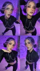 AmeliaNaughty_ hair purple Pic 3