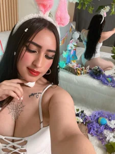 Chloe1126_ Easter Celebration 🐰🐣💐 Pic 2