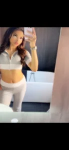 CindyBabes Public  3টি ছবি