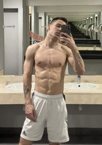 PolishBoyfriend Public slika 2
