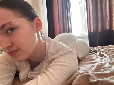 assssteasing Public Pic 2