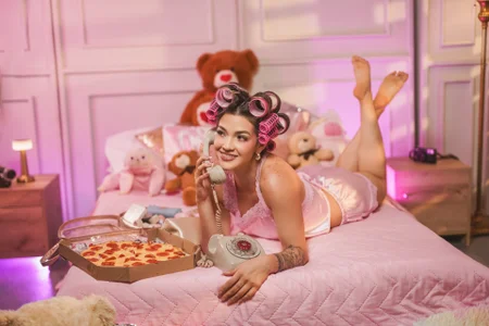 ClaradelMar I am your sweet temptation!🎥 Pic