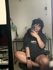 ShazirGG's XXX Nude Photo 2