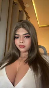 AlloraMarie Goddess!❤️‍🔥 Foto 2