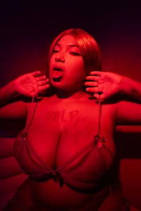 Kenya--Buhle: Halloween session ( 7 фото)