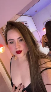 Renata_Jones1Turn Up the Heat 🔥 Bild 3