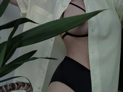 AIinkaMalinka plants and body Pic 2