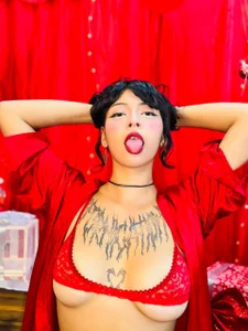 gabriela_cortez Christmas magic Pic 2