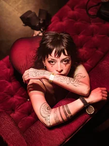 Kitty_arts 🕯️🔥Kitty you rockstar goddess🖤❤️‍🔥 Bilde 5