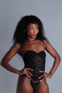 KimberlyBanks2 ❤ Pic 6