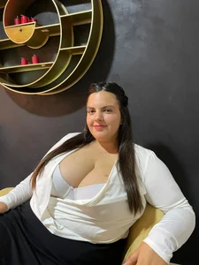 Huge_Titties_ Just Me Pic