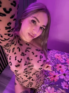 xLexi kullanıcısının Me🩷 albümü -  4 fotoğraf