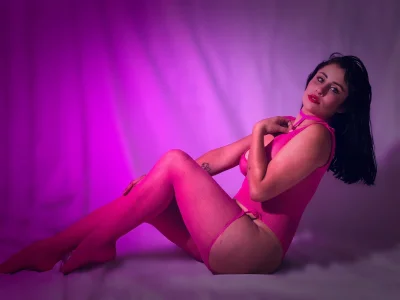 Dana_Jeins SEXY PINK 💗 Pic 3