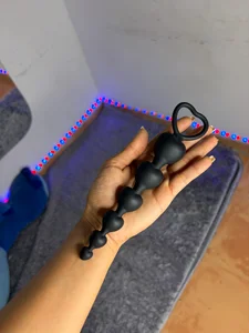 GraceWallace_のToys for analの枚の写真