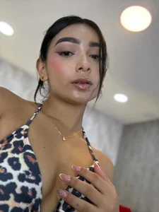 MeganCruzGB 😺 slika 4