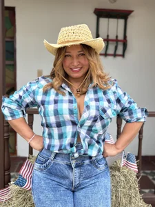 Sexy_Valeshca 🤠💥 The perfect combination: boots, hat and attitude ❤️ Billede 6