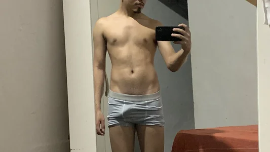 novinmath's XXX Nude Photo 4