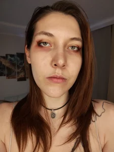 ClariceWellen do you like my make-up? Pic