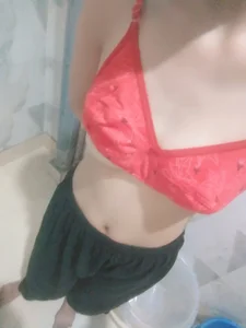 paakigirl Public Pic 4