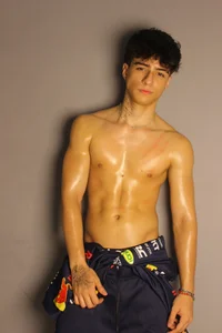 Nathan_Owen 🔥 HEY, HANDSOME… YOUR F1 DRIVER IS WAITING FOR YOU! 😈❤️‍🔥 Poză 2