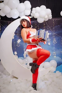 Camilaa_Sanchez_ kullanıcısının I am your Christmas dream ☁💖 albümü -  4 fotoğraf