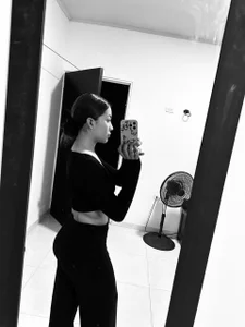 skinny18cute Public Kuva 3