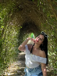Mila_Noir_ Public Poză 6