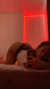 Cherrylovez: Public ( фото)